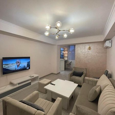 Republic Square Apartment Jerevan Exteriér fotografie