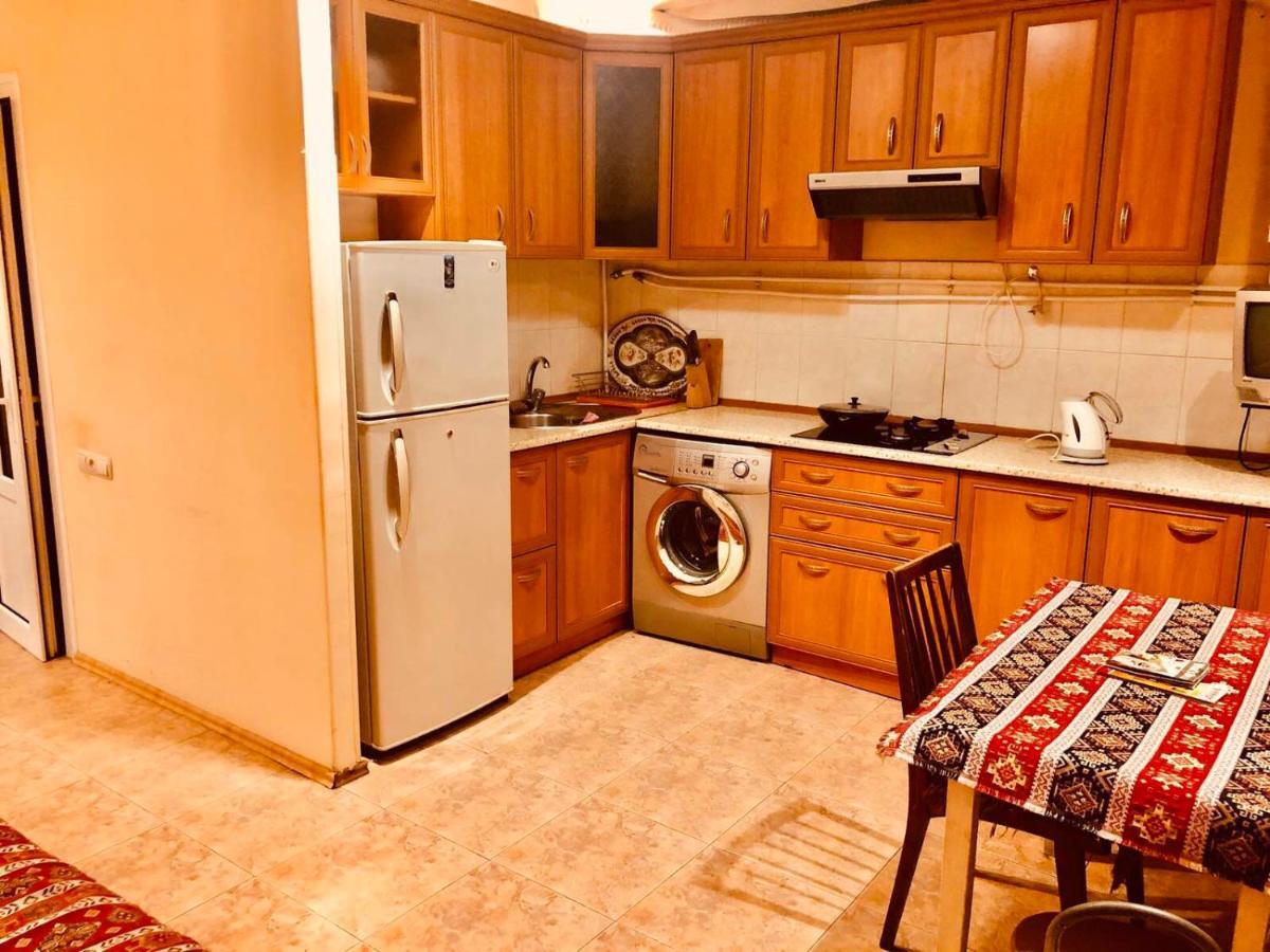 Republic Square Apartment Jerevan Exteriér fotografie