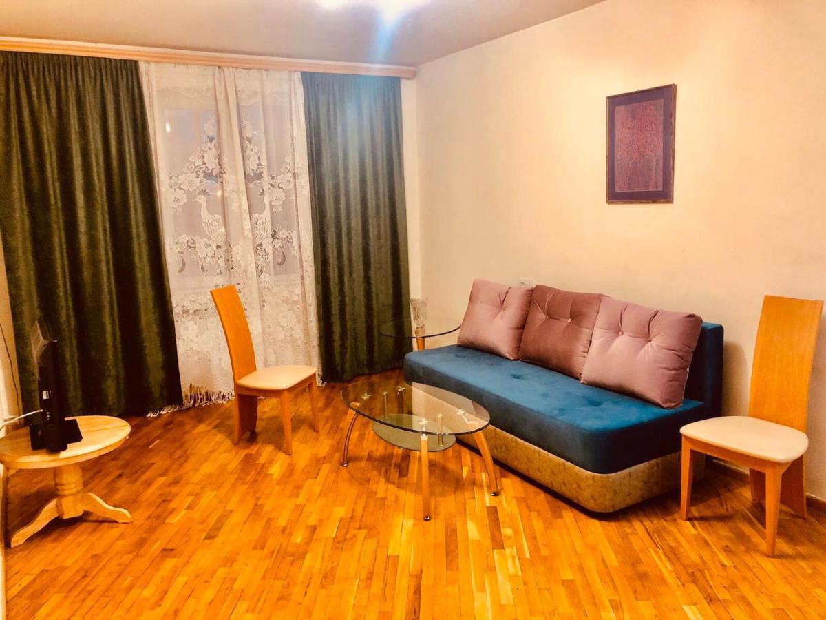 Republic Square Apartment Jerevan Exteriér fotografie